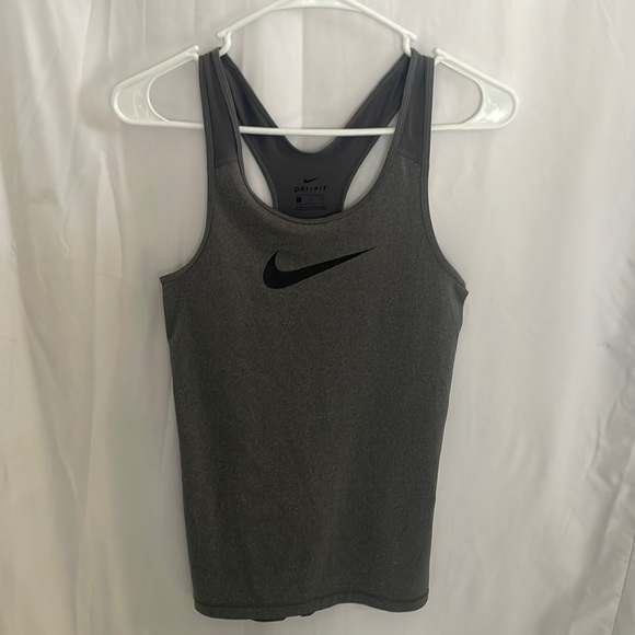 NIKE DRI-FIT work out shirt - Picture 1 of 4